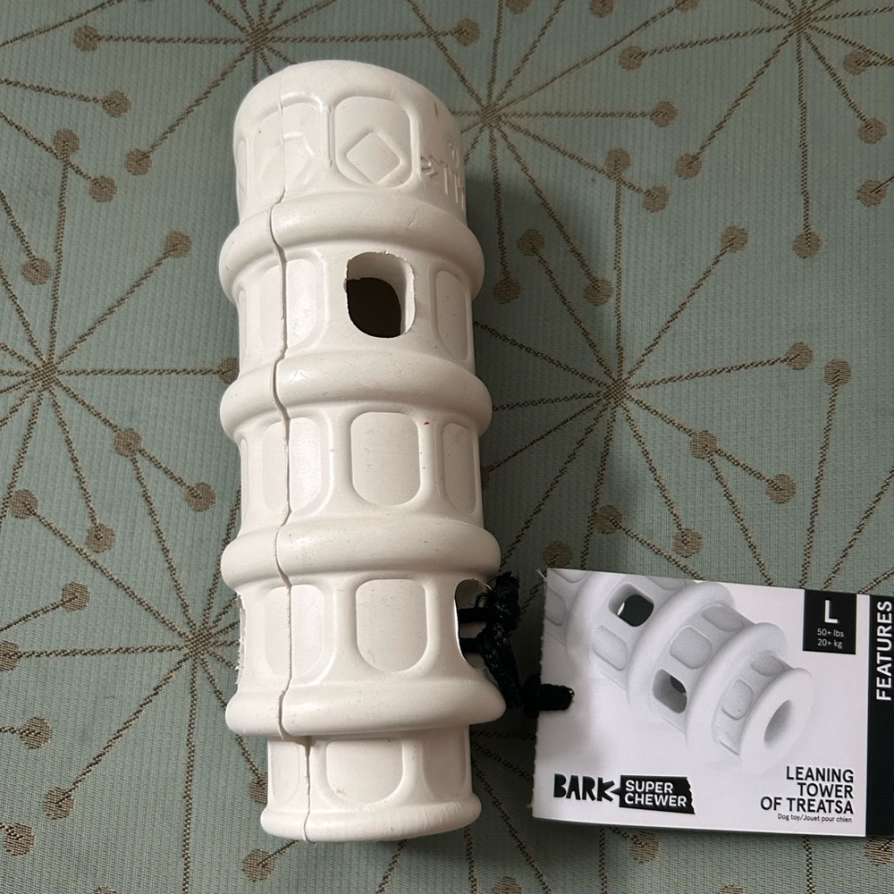 Leaning tower of treatsa